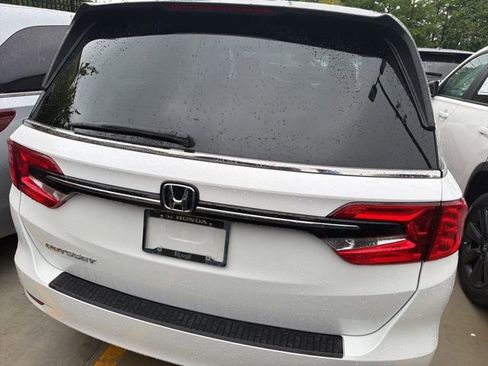Certified 2023 Honda Odyssey EX-L image 6