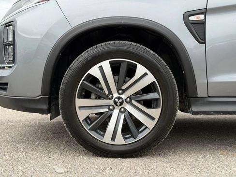 Used 2021 Mitsubishi Outlander Sport ES FWD image 11