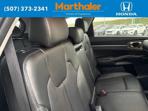 Used 2023 Kia Sorento S AWD/4WD image 19