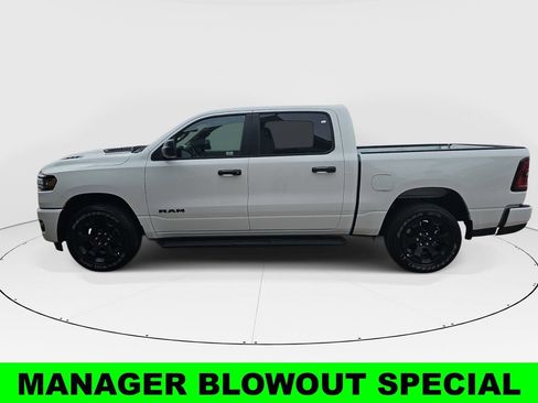 New 2026 RAM 1500 Express AWD/4WD image 6