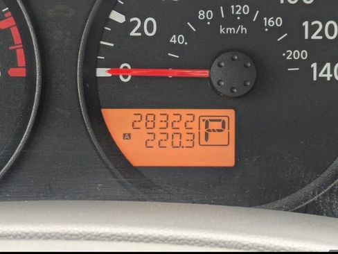 Used 2020 Nissan Frontier SV image 29