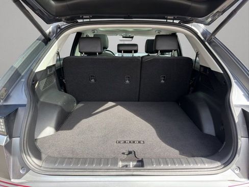 Used 2022 Hyundai Ioniq 5 Limited w/ Cargo Package image 11