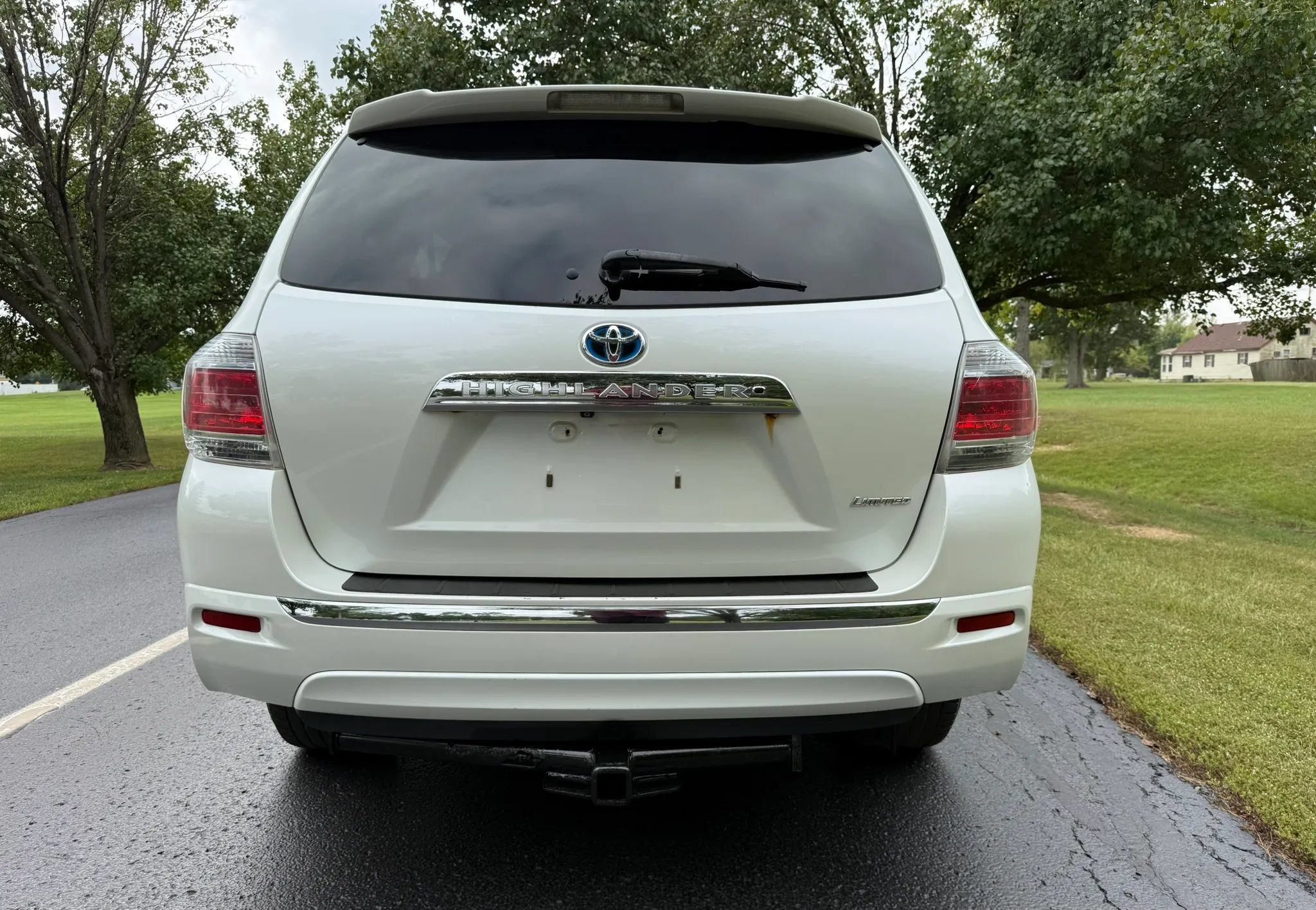 Used 2013 Toyota Highlander Limited AWD/4WD image 6