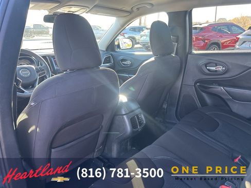 Used 2020 Jeep Cherokee Latitude image 39