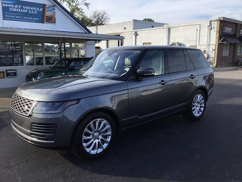 Used 2018 Land Rover Range Rover HSE image 2