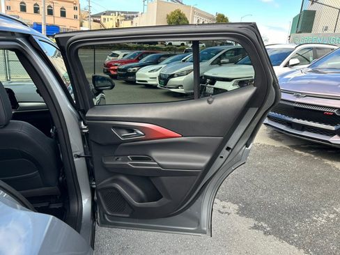 Used 2024 Chevrolet Equinox EV RS image 46