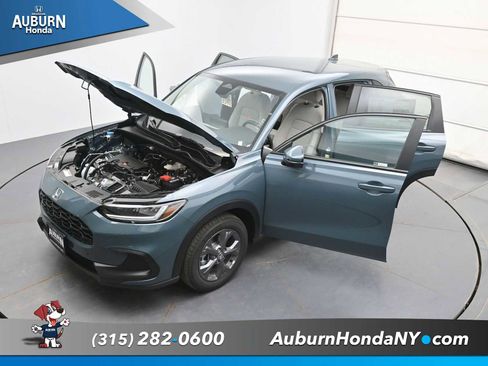New 2026 Honda HR-V LX image 33