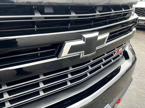 Used 2021 Chevrolet Silverado 1500 LT Trail Boss image 28