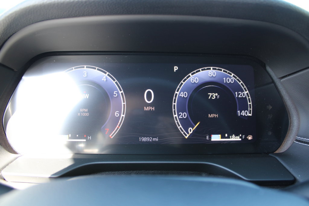 Used 2024 Jeep Grand Cherokee Altitude AWD/4WD image 24