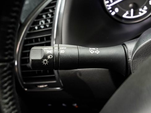 Used 2023 Nissan Armada SL w/ Midnight Edition Package RWD image 44