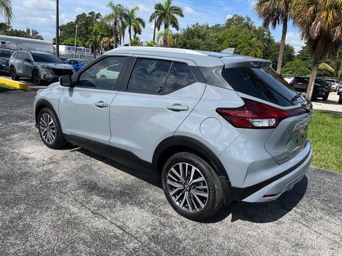 Used 2024 Nissan Kicks SV FWD image 7