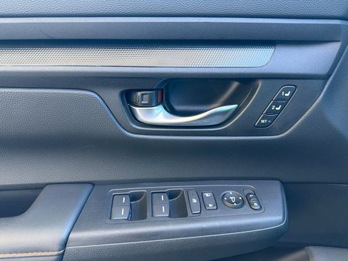 Used 2025 Honda CR-V Sport-L image 12