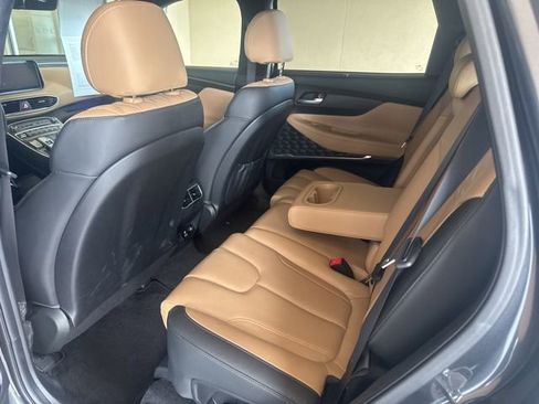 Used 2023 Hyundai Santa Fe Calligraphy image 6