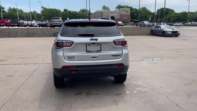 Used 2026 Jeep Compass Trailhawk AWD/4WD image 7