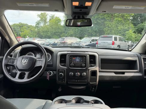 Used 2015 RAM 1500 Express AWD/4WD image 15