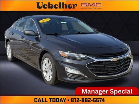 Used 2023 Chevrolet Malibu LT image 2