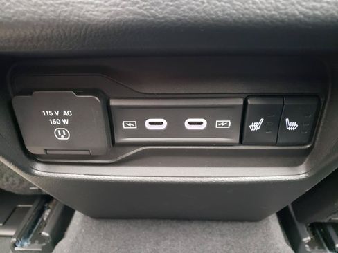New 2026 Jeep Grand Cherokee Limited w/ Limited Altitude Package AWD/4WD image 13