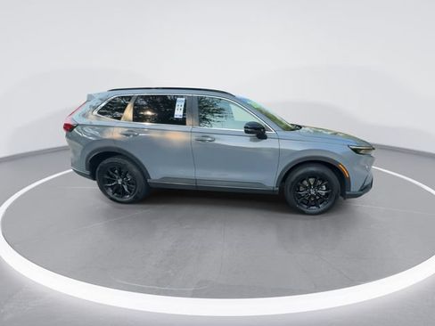 Used 2025 Honda CR-V Sport-L image 9