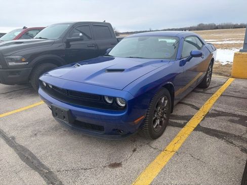 Certified 2018 Dodge Challenger GT w/ Driver Convenience Group image 10