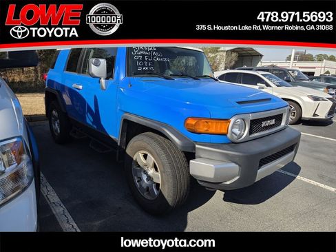Used 2007 Toyota FJ Cruiser 4WD image 1