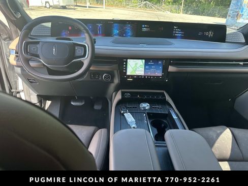 New 2026 Lincoln Navigator Black Label AWD/4WD image 14