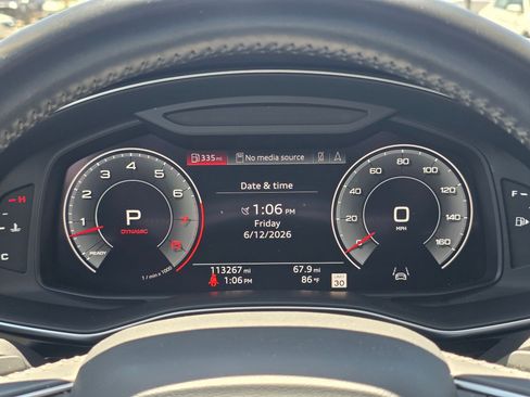 Used 2019 Audi Q8 Premium Plus AWD/4WD image 16