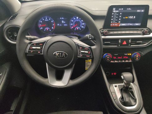 Used 2019 Kia Forte LXS FWD image 22