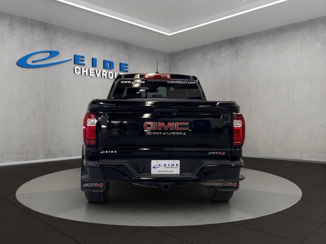 Used 2024 GMC Canyon AT4 AWD/4WD image 13