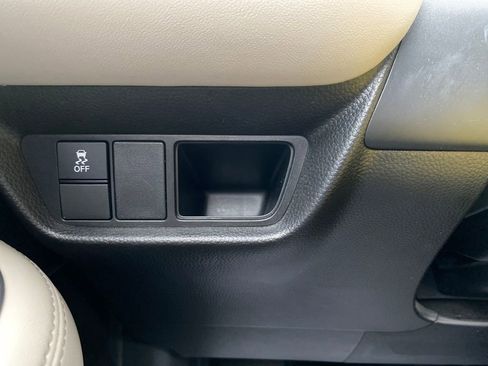 Used 2024 Honda HR-V EX-L image 29