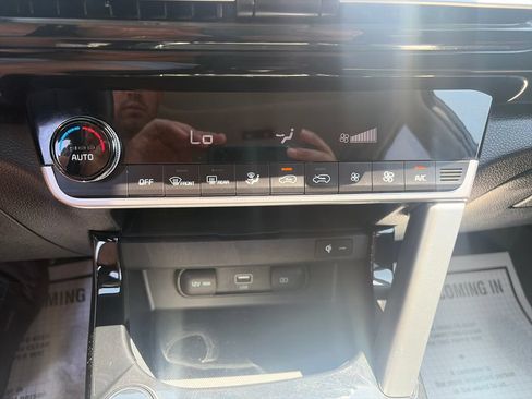 Used 2022 Kia Seltos EX AWD/4WD image 18