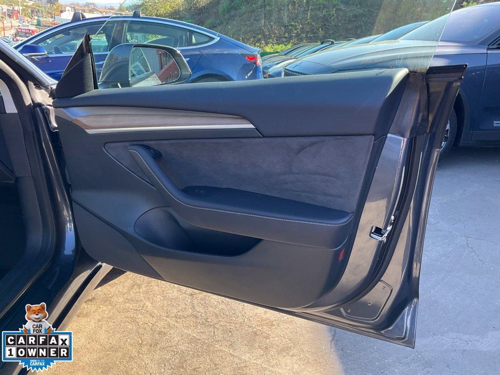 Used 2023 Tesla Model 3 Standard Range RWD image 65