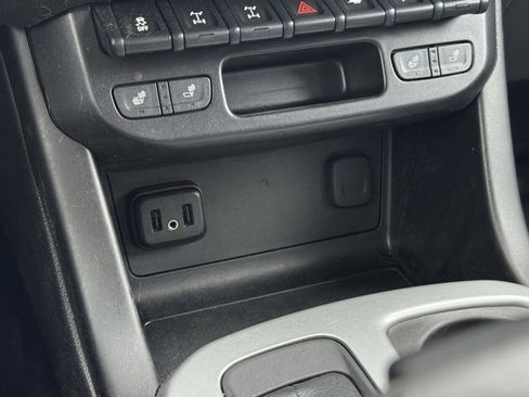 Used 2019 Chevrolet Colorado ZR2 image 14