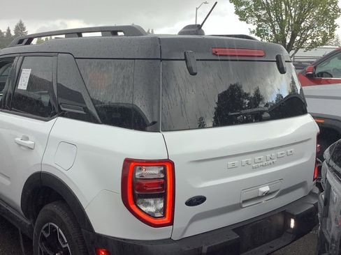 Used 2025 Ford Bronco Sport Outer Banks image 3