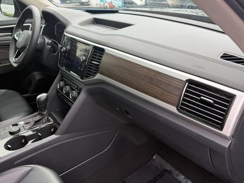 Used 2022 Volkswagen Atlas SE AWD/4WD image 18