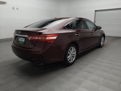 Used 2015 Toyota Avalon XLE Premium image 9