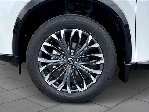 New 2026 Nissan Rogue Platinum w/ Platinum Premium Package AWD/4WD image 9