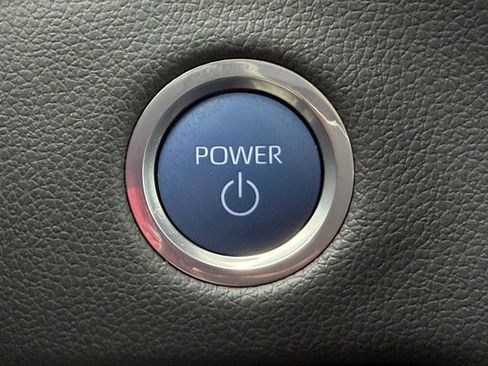 Used 2023 Toyota Tundra Limited AWD/4WD image 21