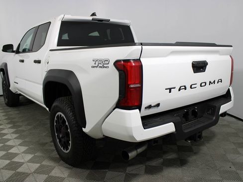 Used 2024 Toyota Tacoma TRD Off-Road image 36