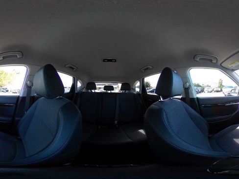 Used 2025 Kia Seltos S image 44