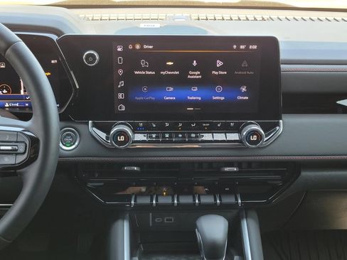 Used 2026 Chevrolet Colorado Z71 w/ Technology Package AWD/4WD image 17