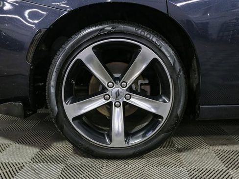 Used 2017 Dodge Charger SXT image 16