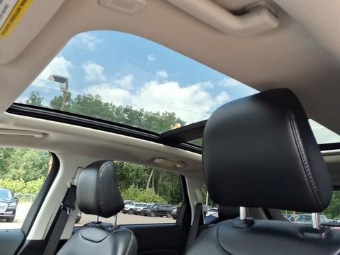 Used 2023 Ford Edge SEL w/ Convenience Package AWD/4WD image 13