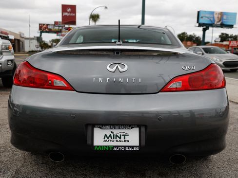 Used 2014 INFINITI Q60 Convertible w/ Premium Package image 12