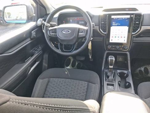 Used 2024 Ford Ranger XLT RWD image 8