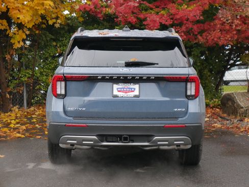 New 2026 Ford Explorer Active w/ Active Comfort Package image 22