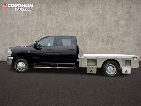 New 2024 RAM 3500 SLT w/ Quick Order Package 2YG SLT image 2