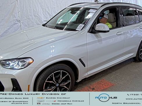 Used 2022 BMW X3 xDrive30i w/ M Sport Package 2 AWD/4WD image 1