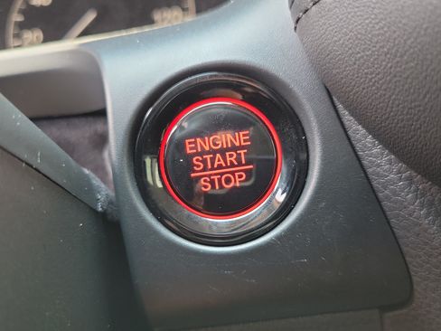 Used 2024 Honda HR-V LX image 27