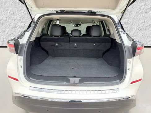 Used 2023 Nissan Murano SV FWD image 12
