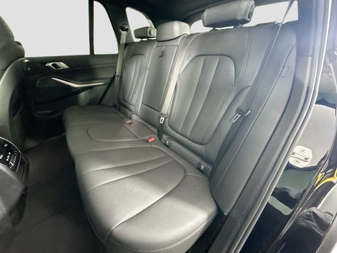 Used 2022 BMW X5 xDrive40i w/ Climate Comfort Package image 25